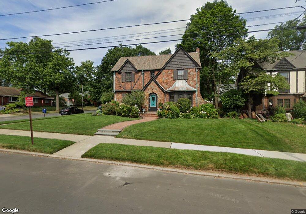 290 Bellevue Rd, New Haven, CT 06511 - photo 1