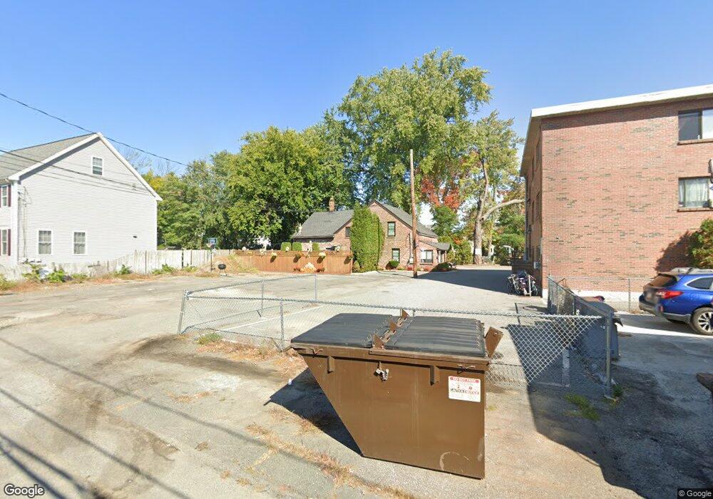 169 Willow St unit R, Waltham, MA 02453 - photo 1