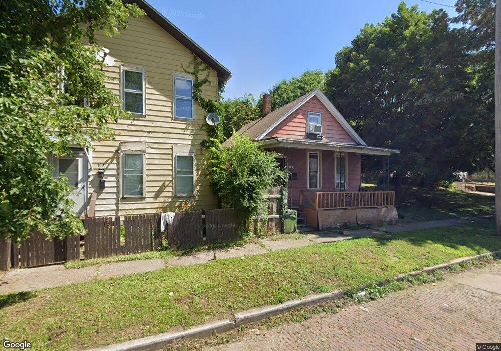 1018 W 5th St, Davenport, IA 52802 - photo 1