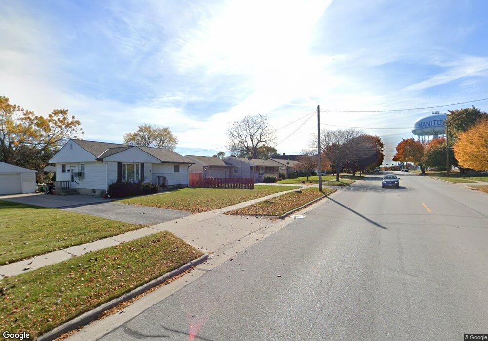 1445 N 8th St, Manitowoc, WI 54220 - photo 1