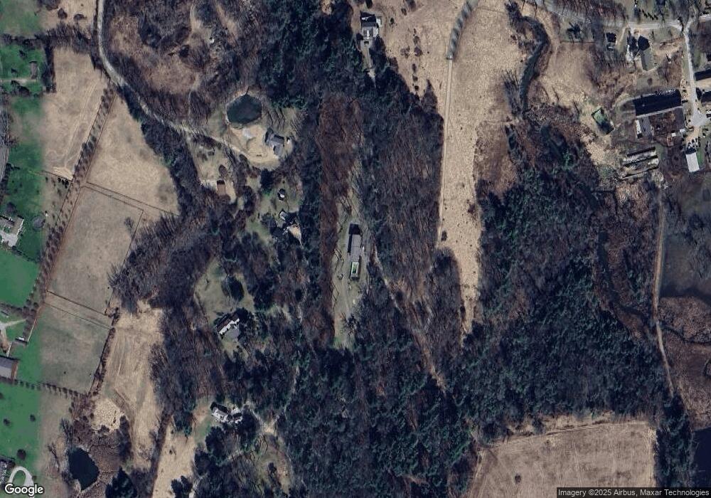 31 Hemlock Ln, Salisbury, CT 06068 - photo 1