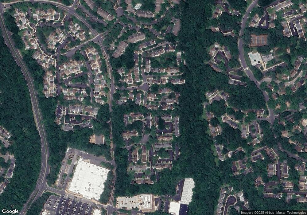 5838 Wye Oak Commons Ct unit 19, Burke, VA 22015 - photo 1