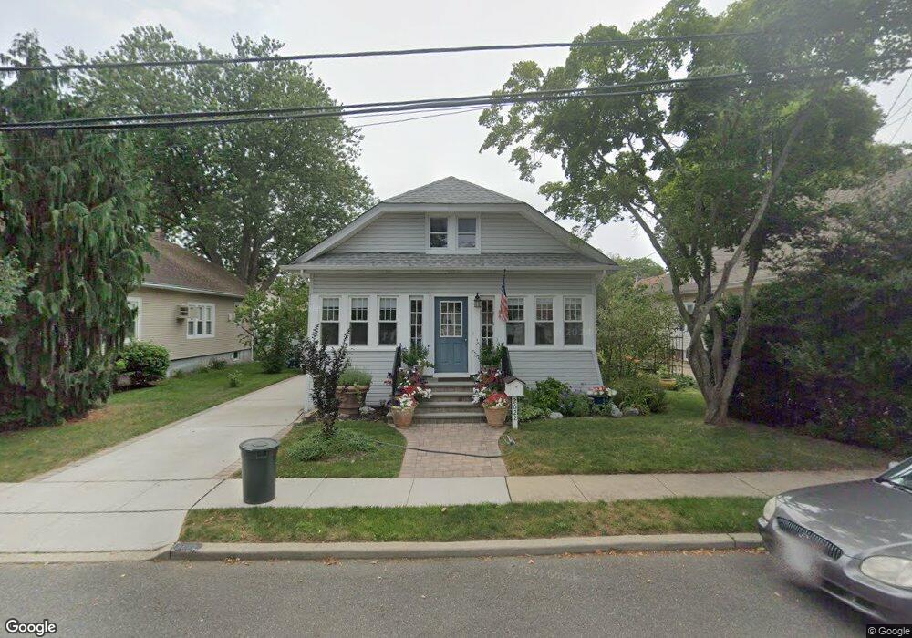 2622 Kenny Ave, Merrick, NY 11566 - photo 1