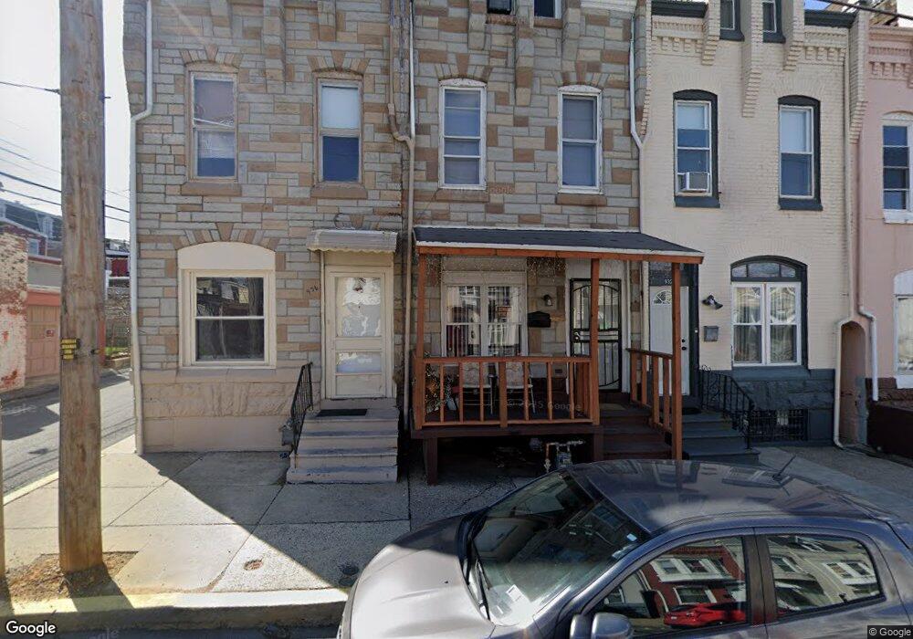 932 Windsor St, Reading, PA 19604 - photo 1