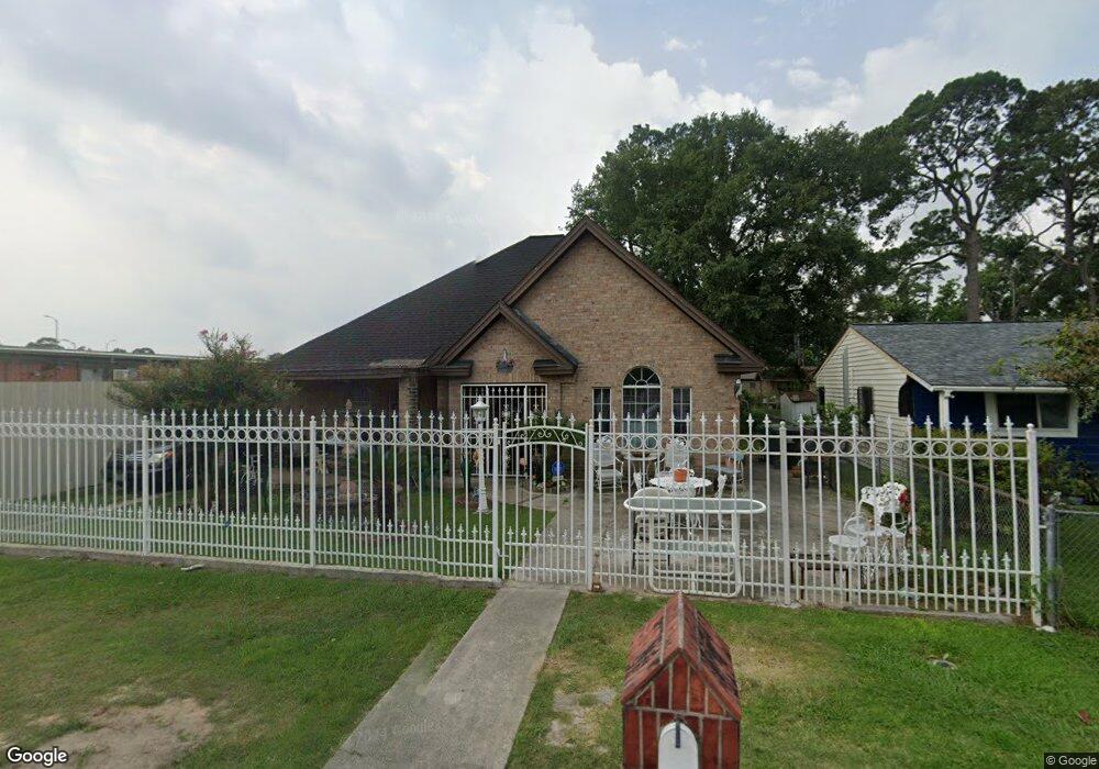 5930 Hartwick Rd, Houston, TX 77016 - photo 1