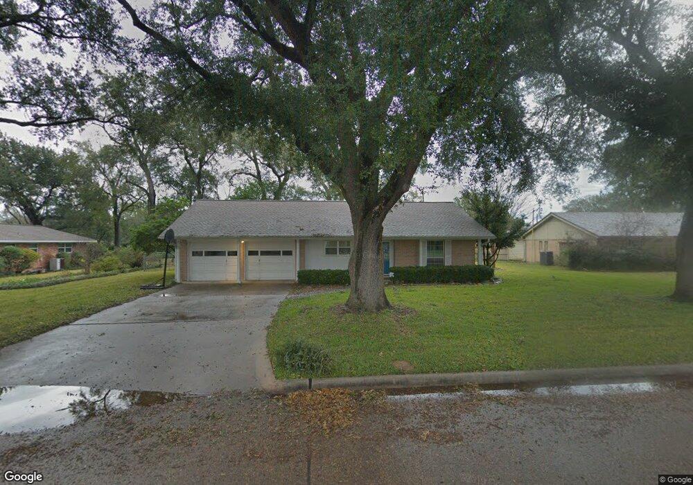 506 Inwood Dr, Tomball, TX 77375 - photo 1