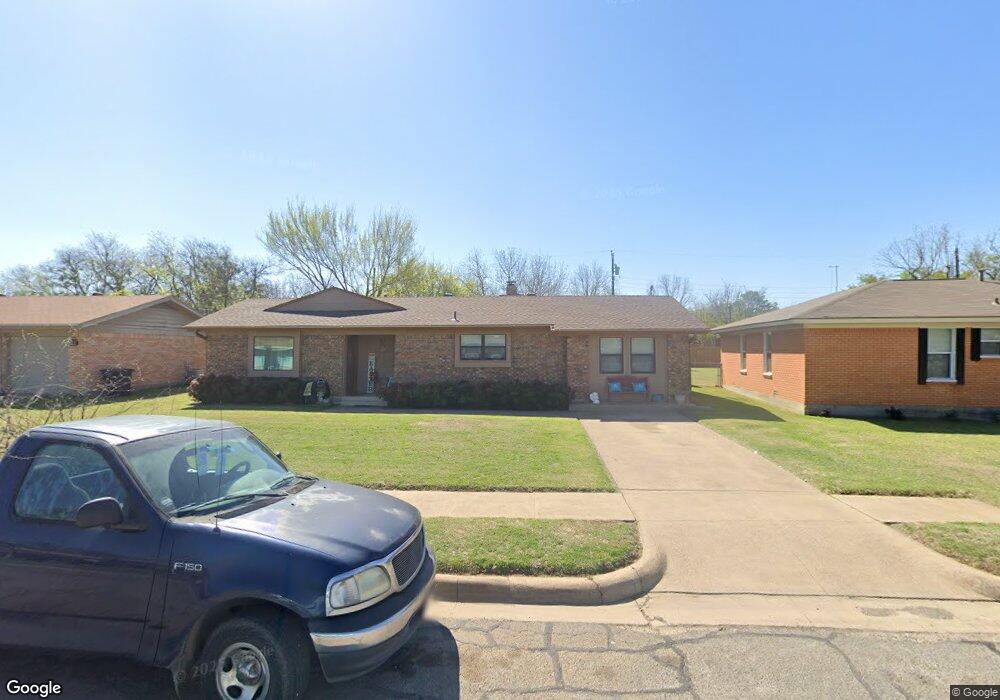 1309 Rose Ave, Cleburne, TX 76033 - photo 1
