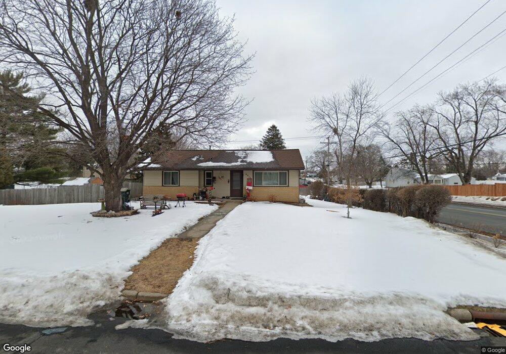 8945 Colfax Ave S, Bloomington, MN 55420 - photo 1