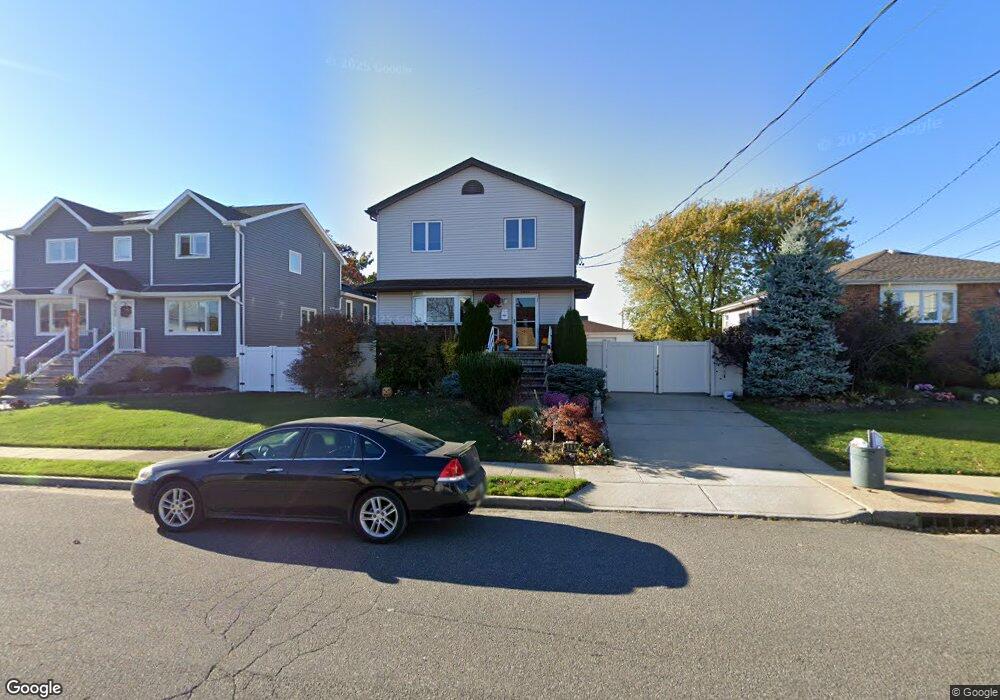 3492 Westminster Rd, Oceanside, NY 11572 - photo 1