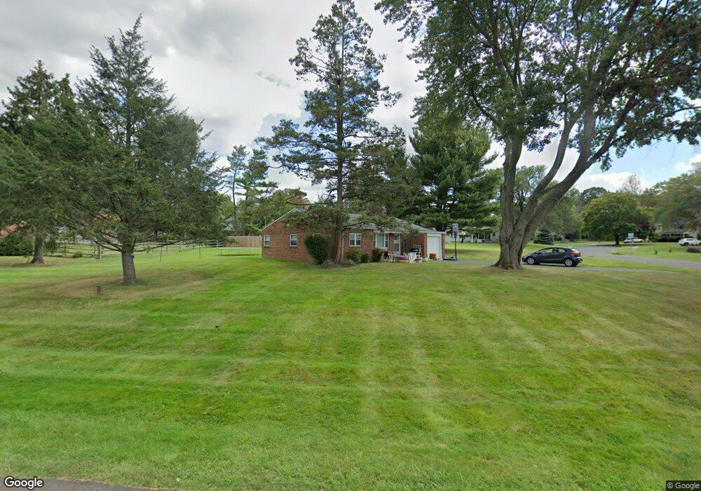 1416 Marlyns Ln, North Wales, PA 19454 - photo 1