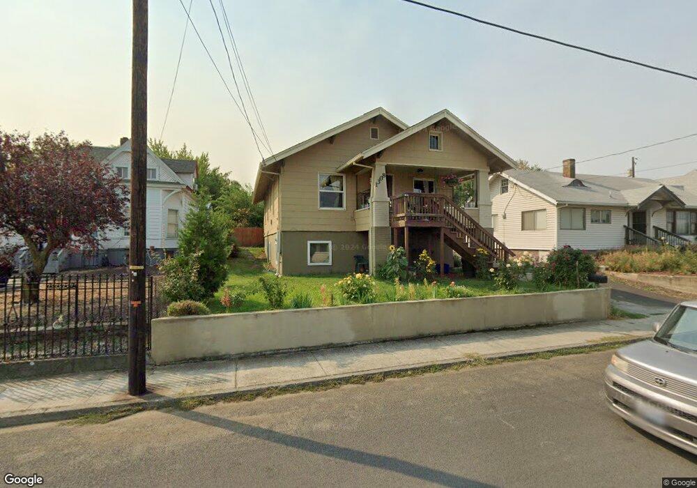 1308 E 9th St, the Dalles, OR 97058 - photo 1