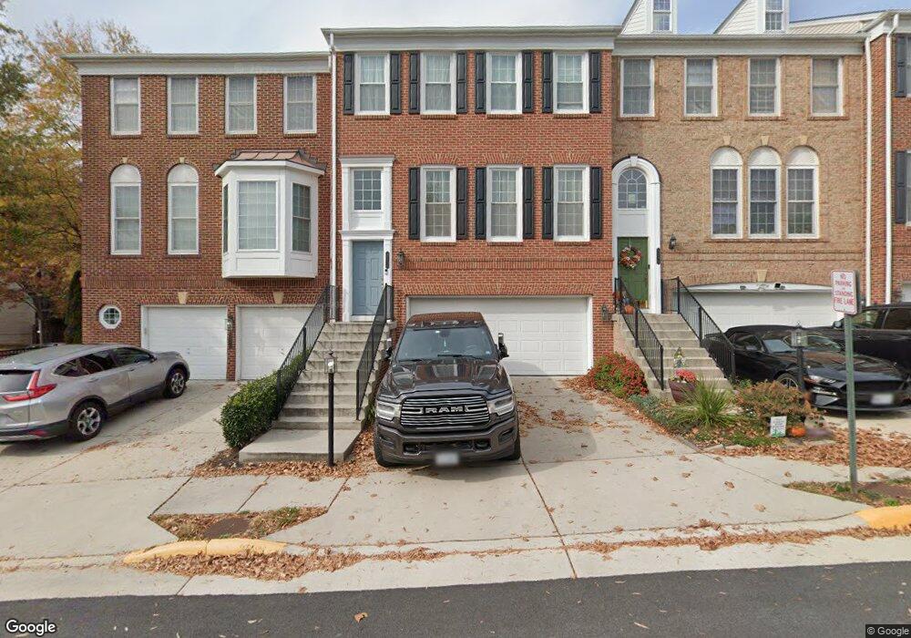 9296 Laurel Ridge Crossing Rd, Lorton, VA 22079 - photo 1