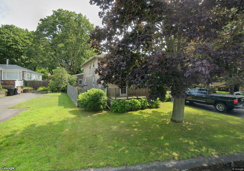 27 Wilson St, South Dartmouth, MA 02748 - photo 1