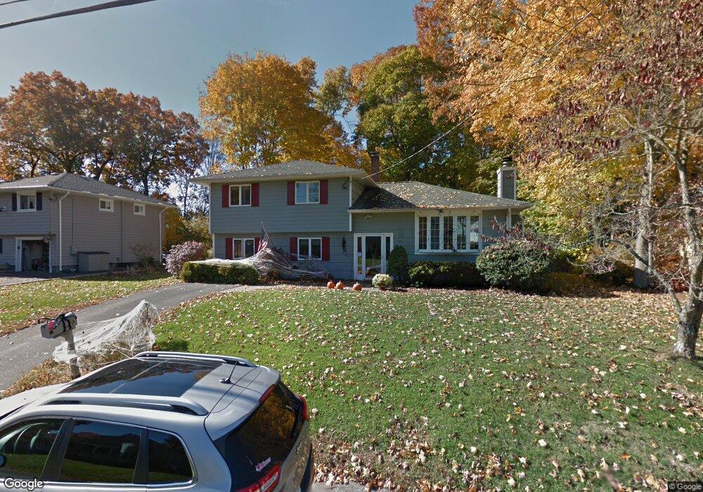 29 Sniffen Rd, Westport, CT 06880 - photo 1