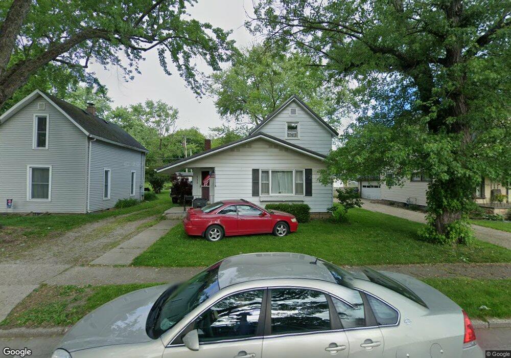 554 N Clark St, Nappanee, IN 46550 - photo 1