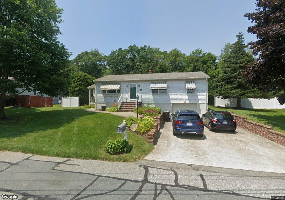 17 Cypress Dr, North Dartmouth, MA 02747 - photo 1