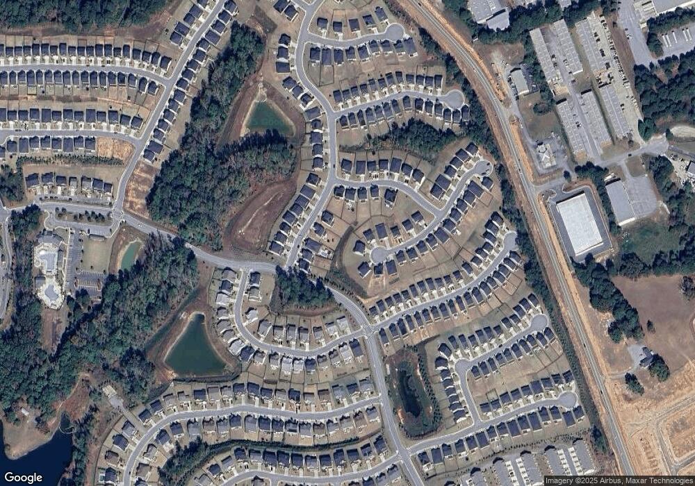 570 Chelan Ct, Hoschton, GA 30548 - photo 1