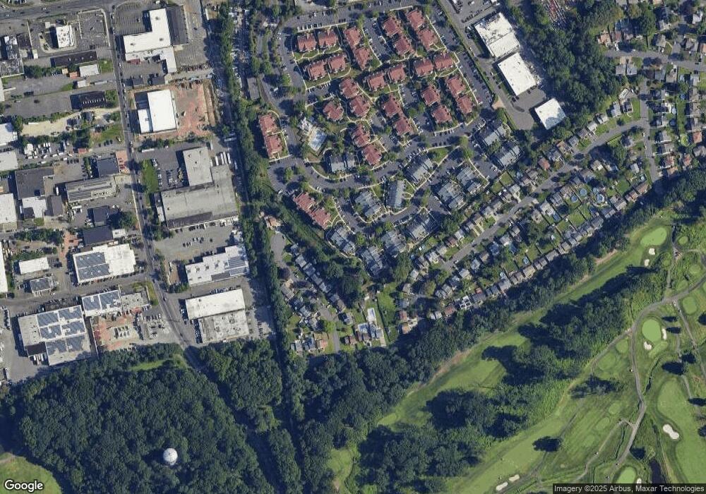 352 Greenbriar-4, Union, NJ 07083 - photo 1