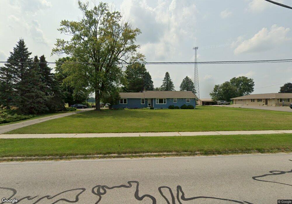 1205 N Main St, Bourbon, IN 46504 - photo 1