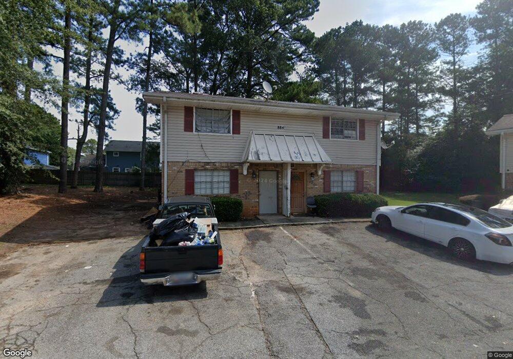 884 Six Oaks Cir unit B, Norcross, GA 30093 - photo 1