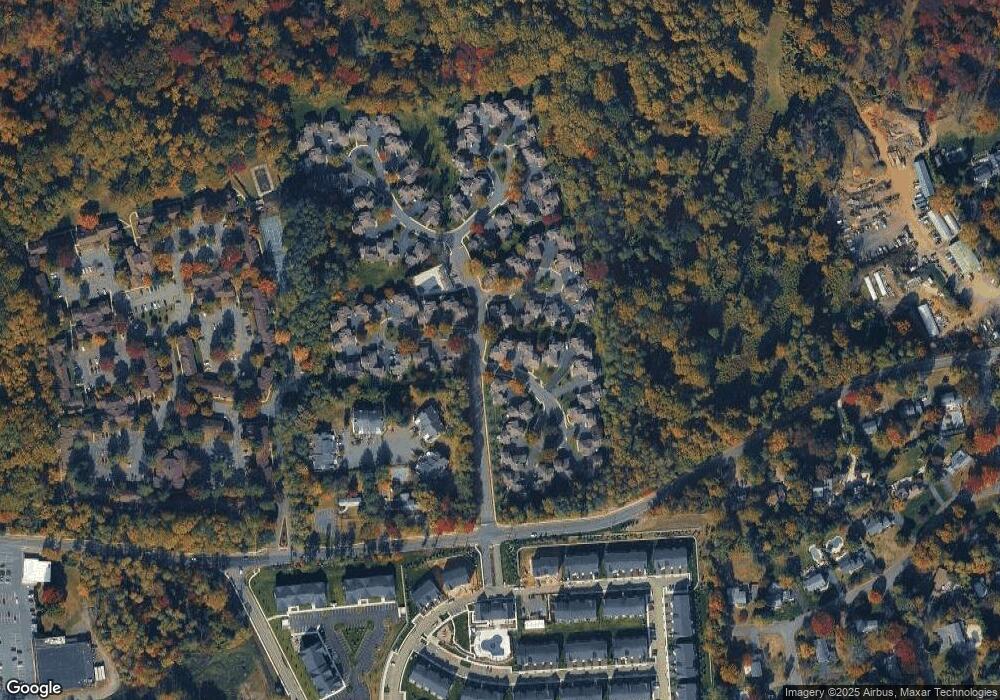 1 Clavendon Ct, Middletown, NJ 07748 - photo 1