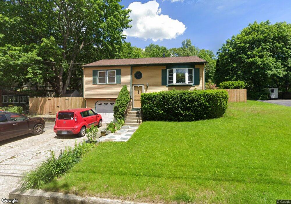 19 Cross St, Smithfield, RI 02917 - photo 1