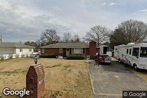 2013 Picadilly Dr, Cayce, SC 29033