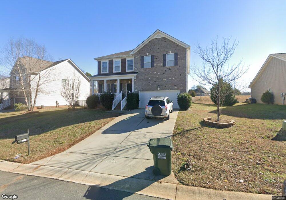 1425 Donegal Dr unit 234, Clover, SC 29710 - photo 1