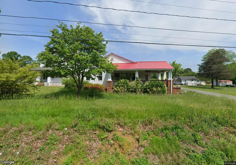 5224 Old Walkertown Rd, Winston Salem, NC 27105