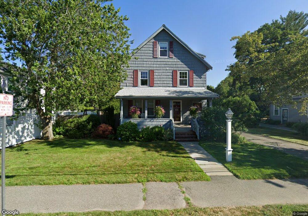 193 Lindbergh Ave, Needham Heights, MA 02494 - photo 1