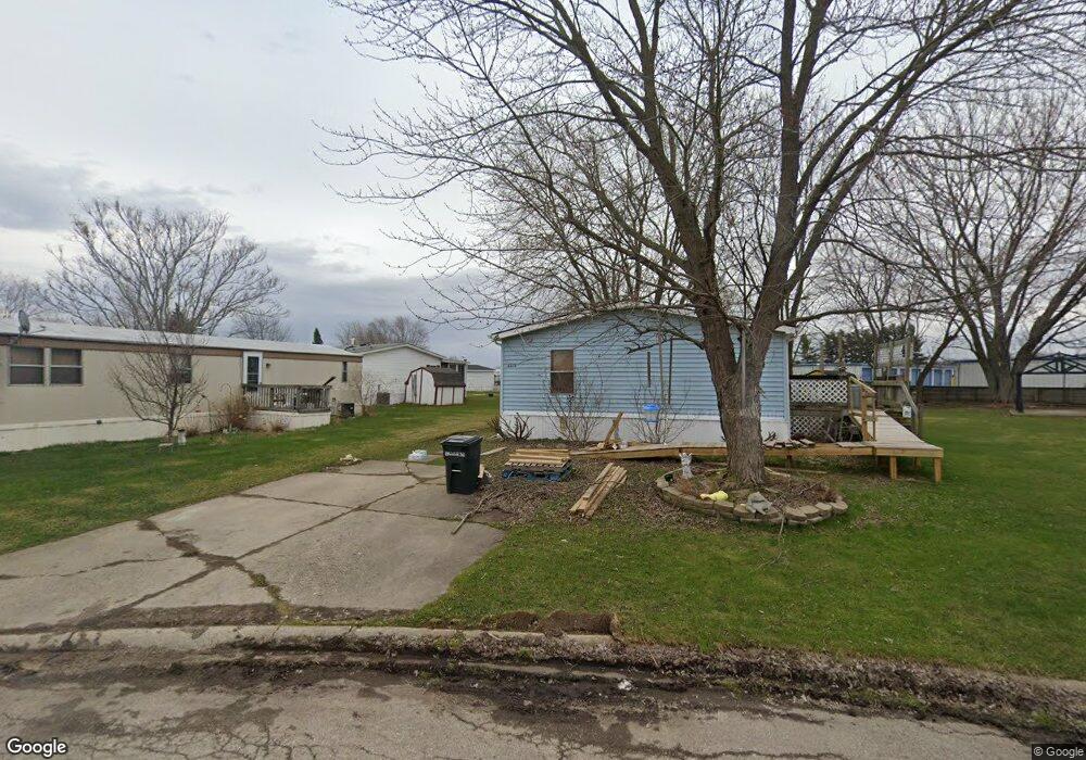 6274 Cree Ct, Flint, MI 48506 - photo 1