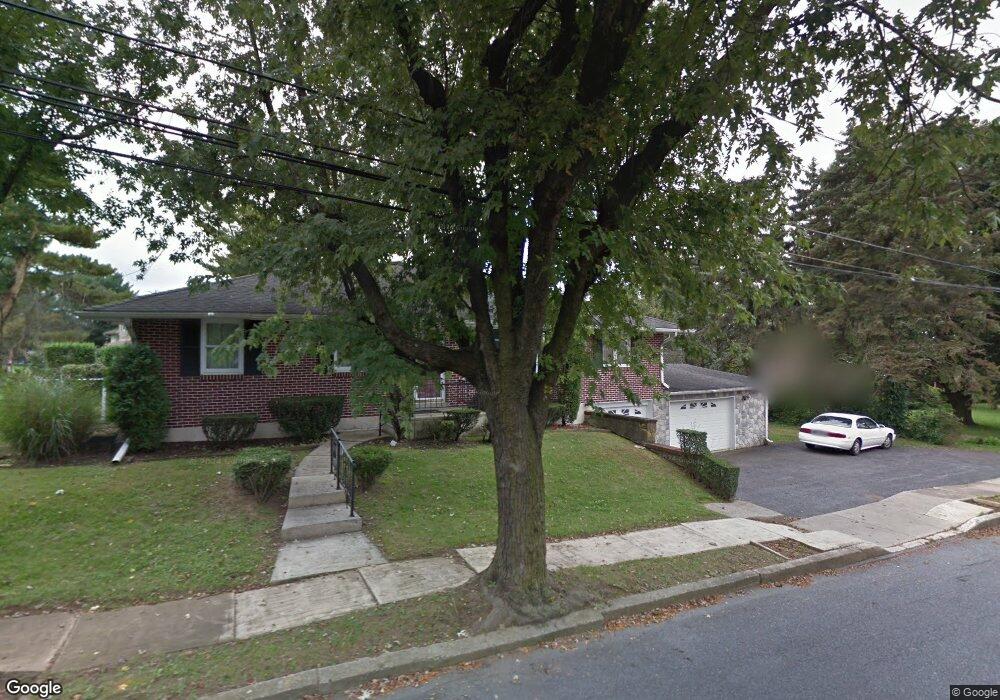 802 Maryland St, Whitehall, PA 18052 - photo 1