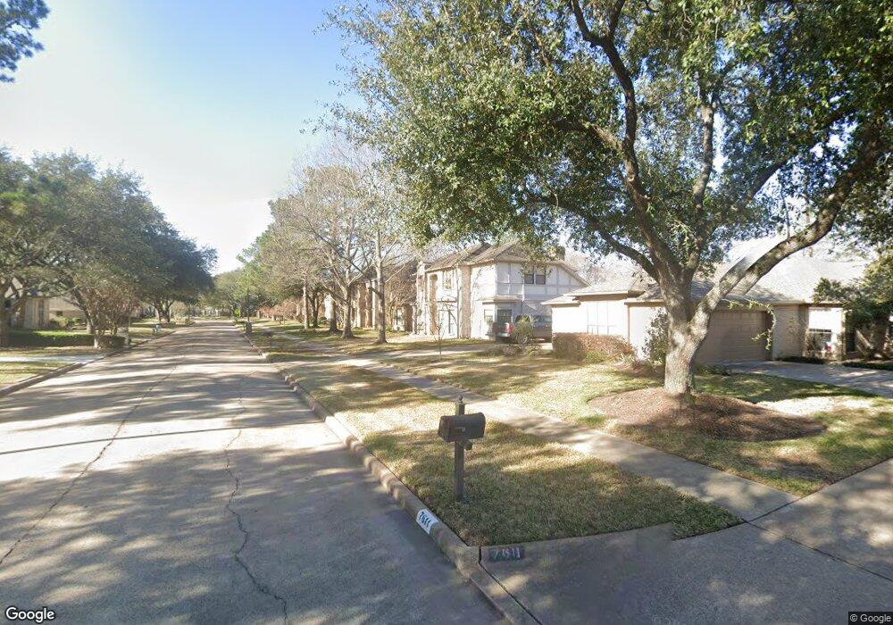 7603 Club Lake Dr, Houston, TX 77095 - photo 1