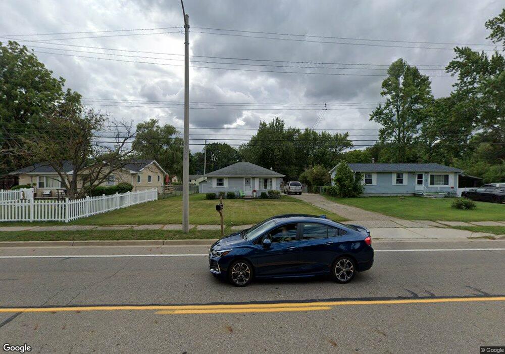 3335 W Holmes Rd, Lansing, MI 48911 - photo 1