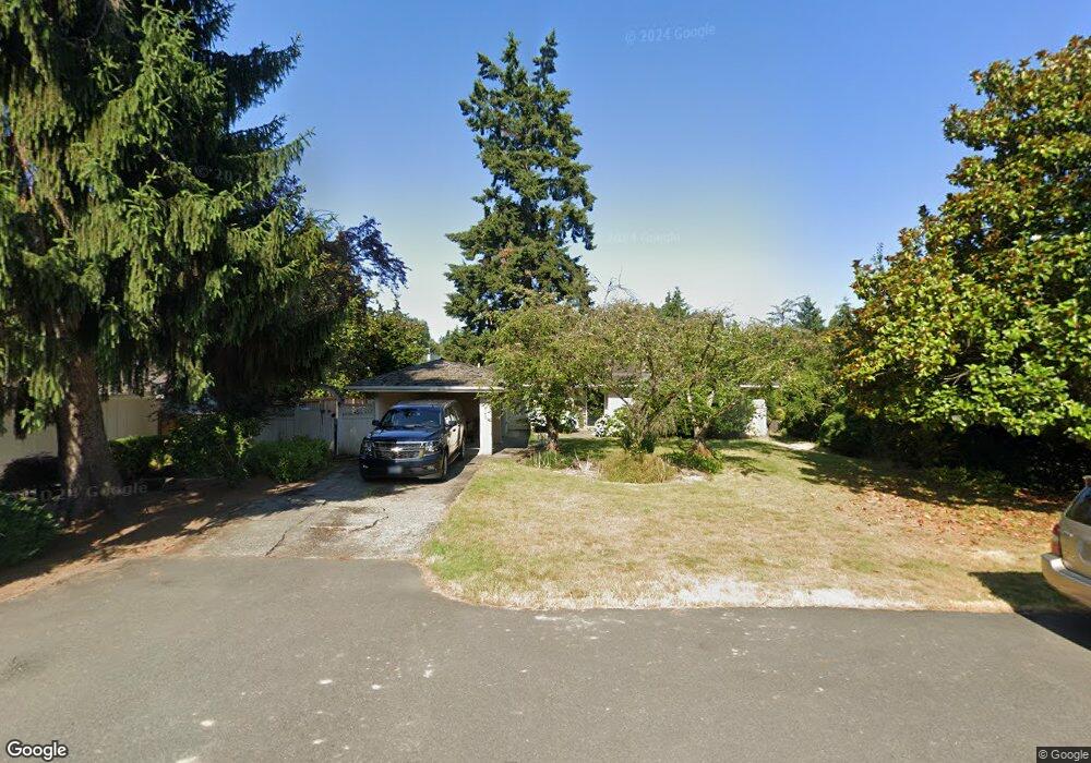 3015 Hunts Point Cir, Hunts Point, WA 98004 - photo 1