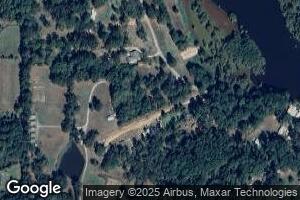 5777 Point Rd, Doyline, LA 71023