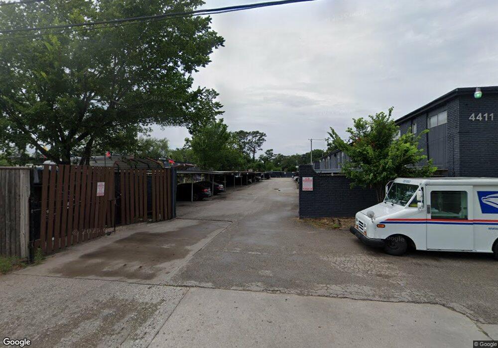 4411 N Shepherd Dr unit 15B, Houston, TX 77018 - photo 1