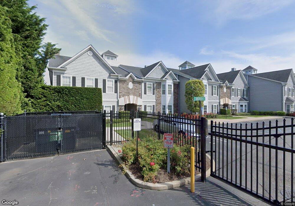 2 Nicole Ct, Copiague, NY 11726 - photo 1