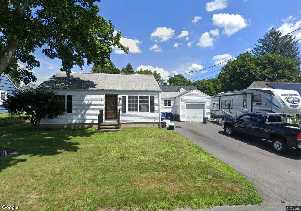 34 Duchess Rd, Cumberland, RI 02864 - photo 1