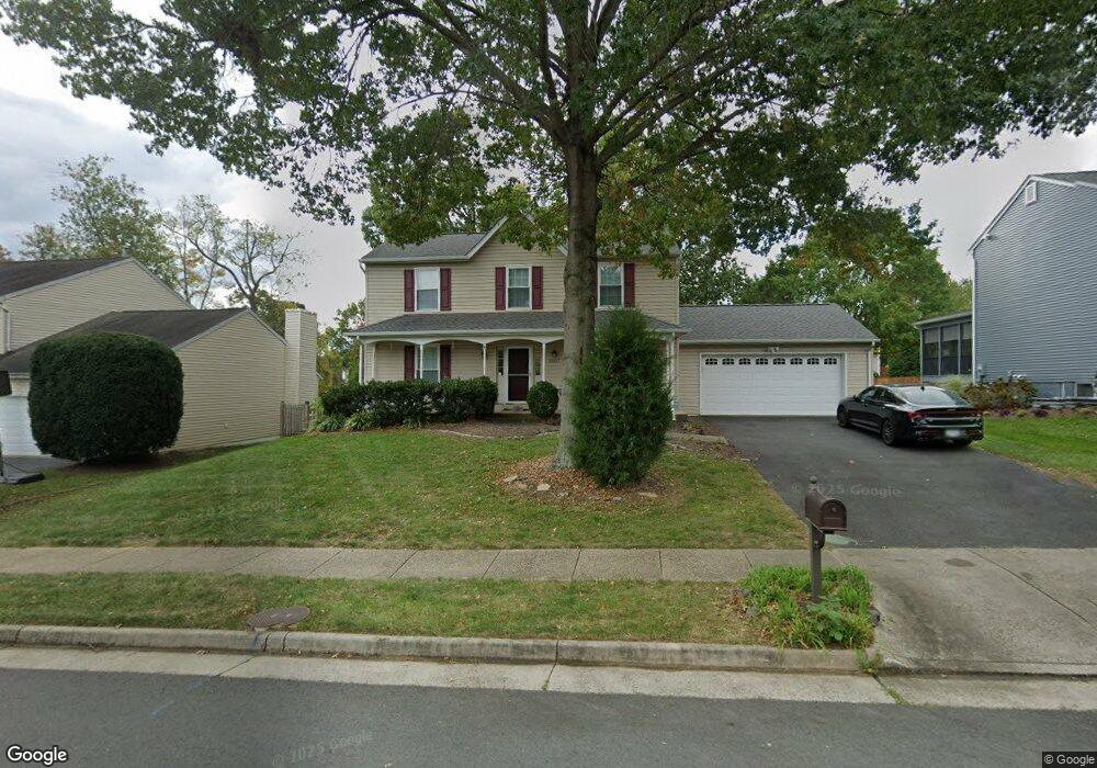 12157 Eddyspark Dr, Herndon, VA 20170 - photo 1