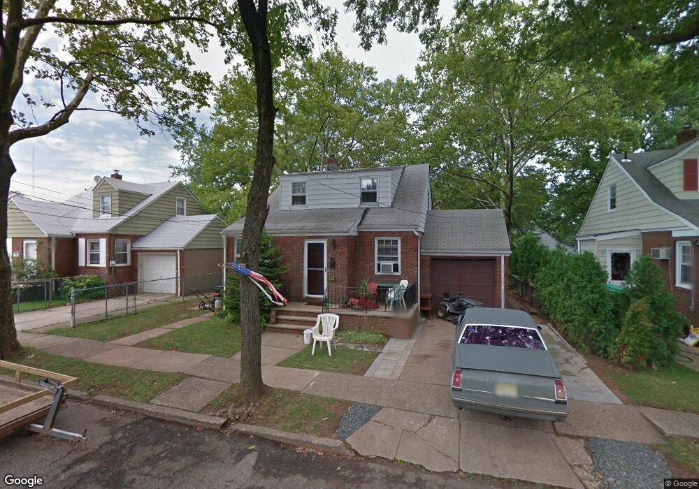 241 Coolidge Ave, Hasbrouck Heights, NJ 07604 - photo 1