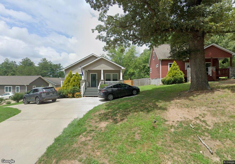 76 W Chapel Rd, Asheville, NC 28803 - photo 1