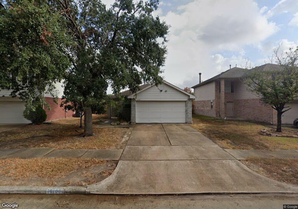10106 Revelstoke Dr, Houston, TX 77086 - photo 1