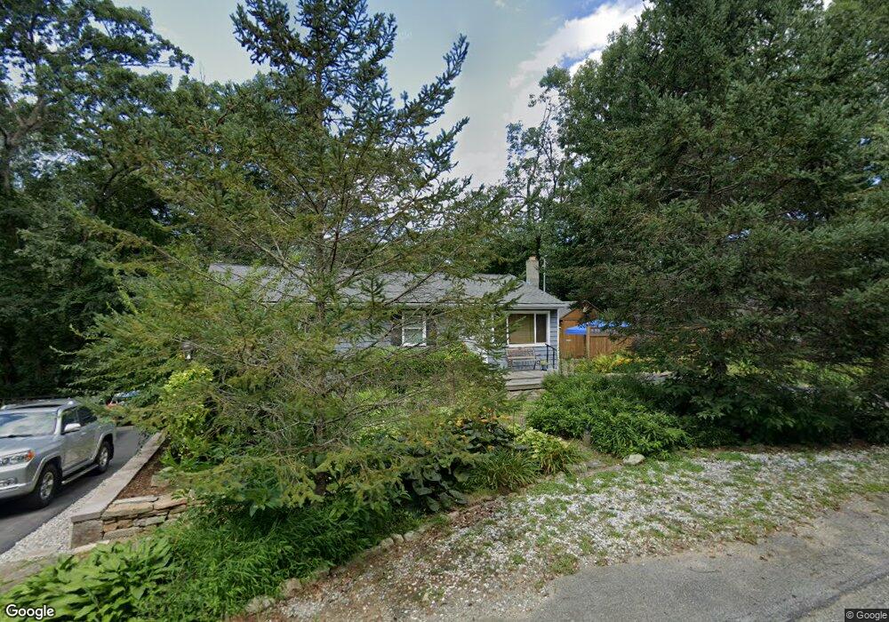 10 Bluff Rd, Oakdale, CT 06370 - photo 1