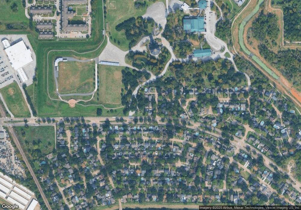 5707 Ash Oak Dr, Houston, TX 77091 - photo 1