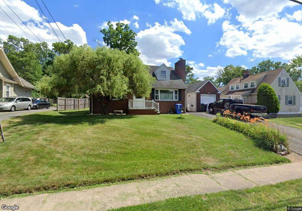 525 Chain o Hills Rd, Colonia, NJ 07067 - photo 1