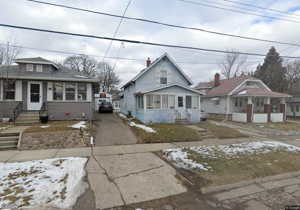 2206 Brown St, Flint, MI 48503 - photo 1