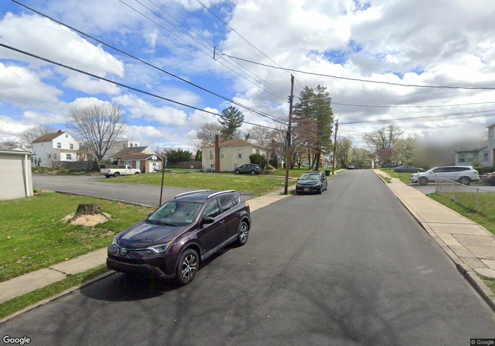 519 Crotzer Ave, Folcroft, PA 19032 - photo 1