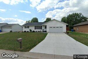 95 Benson Dr, Lewiston, MN 55952