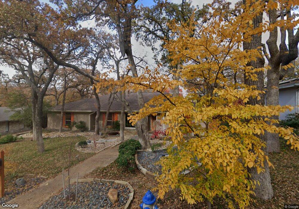 909 Chasewood Ln, Denton, TX 76205 - photo 1